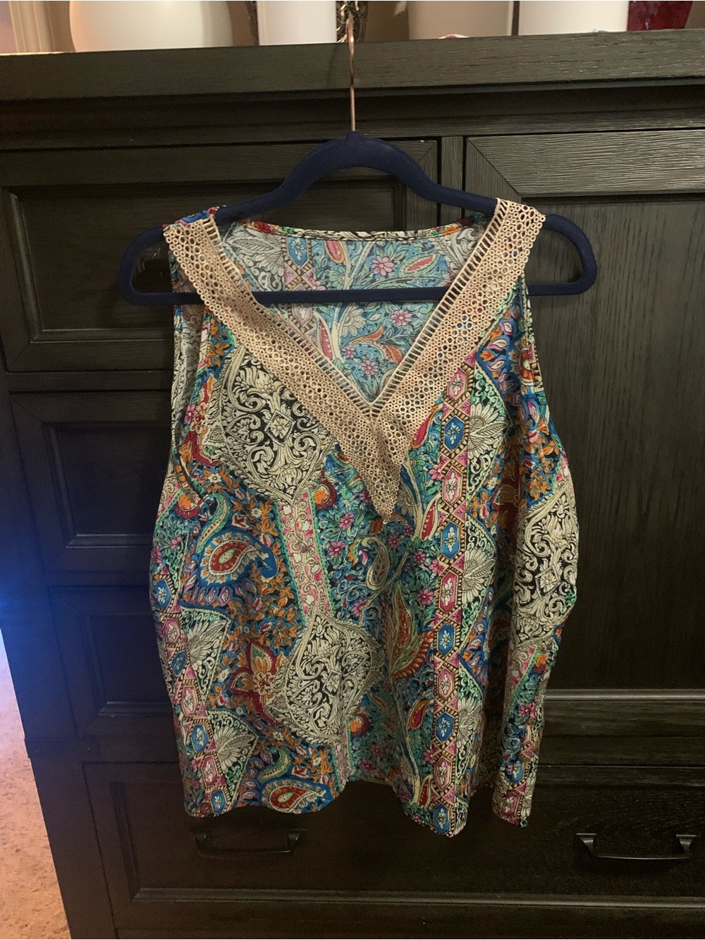 Boho Paisley V-Neck Crochet Trim Women's Top - Multicolor